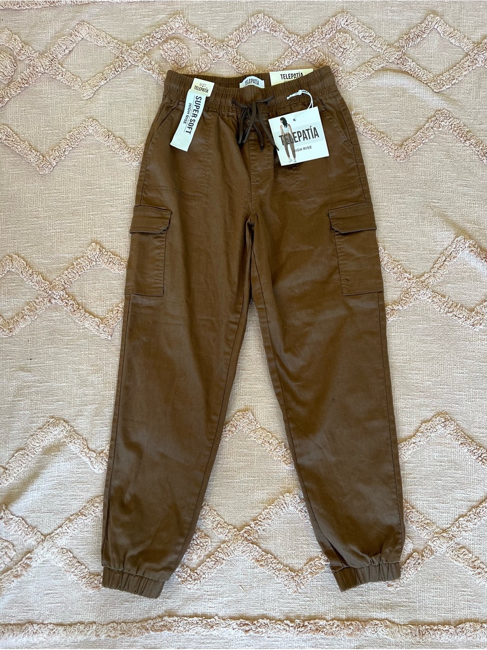 Telepatia NWT Brown High Rise Super Soft Cargo Jogger Pants Size 5/27